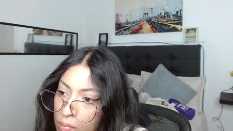 vane online show from 11.16.25