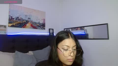 vane online show from 11.26.25