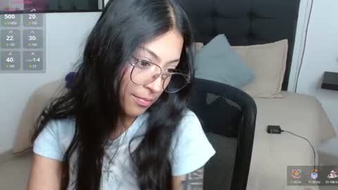 Snapshot of vannesweet_ chatting on 07.12.26 vane online show from 07.12.26