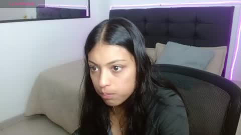 Snapshot of vannesweet_ chatting on 07.20.26 vane online show from 07.20.26