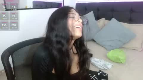 Snapshot of vannesweet_ chatting on 07.22.26 vane online show from 07.22.26
