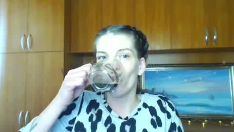 Vanessa online show from 02.27.25