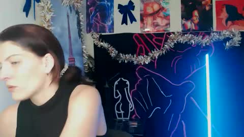 Vanessa online show from 12.15.25