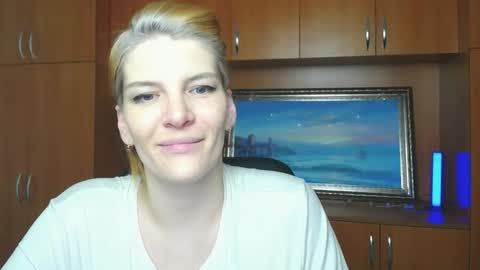 Vanessa online show from 02.22.26