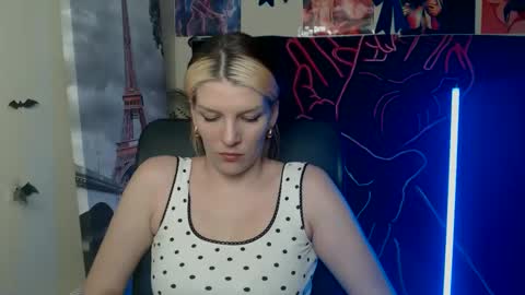 Vanessa online show from 05.04.26