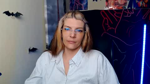 Vanessa online show from 06.04.26