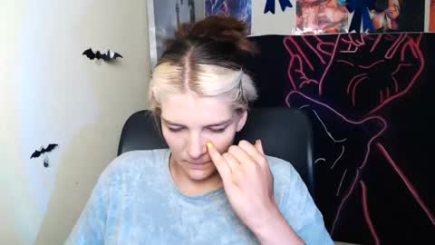 Vanessa online show from 08.03.26