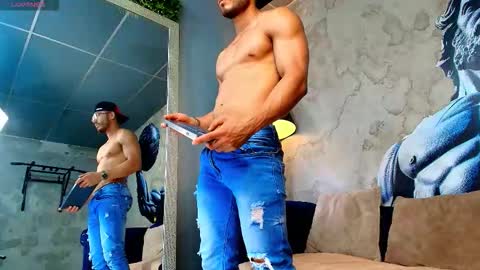 Vans Ross online show from 03.09.26