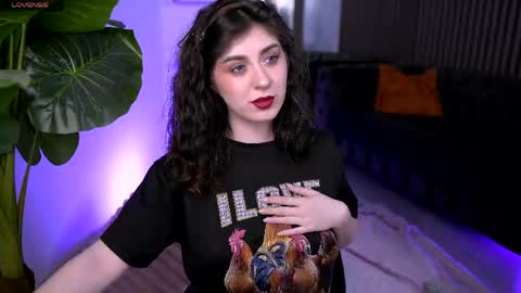 Snapshot of vansessanyx chatting on 05.18.26 VanessaNyx online show from 05.18.26