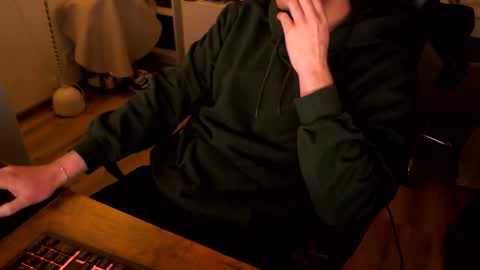 Snapshot of vaslo08 chatting on 01.17.26 Vaslo online show from 01.17.26