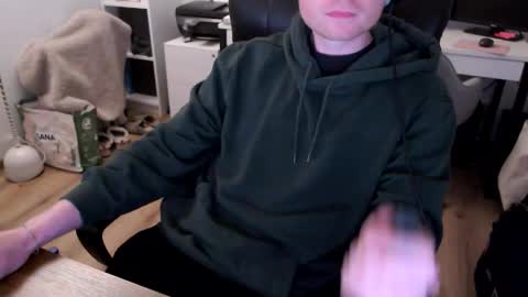 Snapshot of vaslo08 chatting on 04.02.26 Vaslo online show from 04.02.26