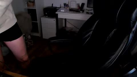 Snapshot of vaslo08 chatting on 04.04.26 Vaslo online show from 04.04.26