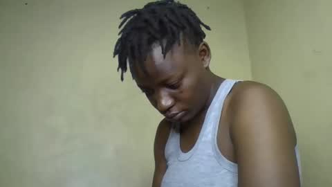 Snapshot of vee_tommy chatting on 12.10.24 Vee tommy online show from 12.10.24