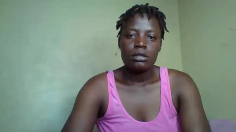 Snapshot of vee_tommy chatting on 01.02.25 Vee tommy online show from 01.02.25