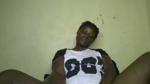 Snapshot of vee_tommy chatting on 01.17.25 Vee tommy online show from 01.17.25