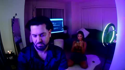 VeeDeeDuo online show from 11.22.25