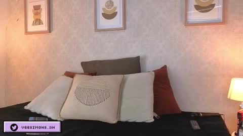 Snapshot of veesimons_dh chatting on 03.02.26 Vee Simons online show from 03.02.26