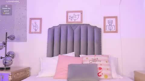  online show from 04.25.26