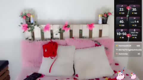 Vicky online show from 02.12.25