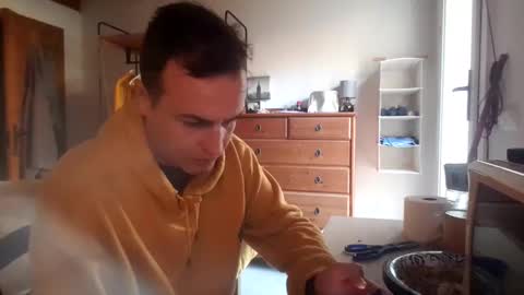 Snapshot of vegboy87 chatting on 11.18.25 vegboy87 online show from 11.18.25