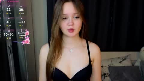 veliapascanik online show from 04.28.26