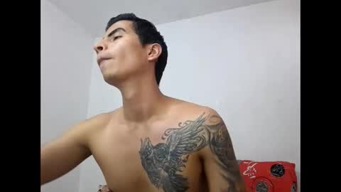 velk_hot1 online show from 02.14.25