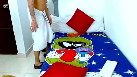 velk_hot1 online show from 11.01.25