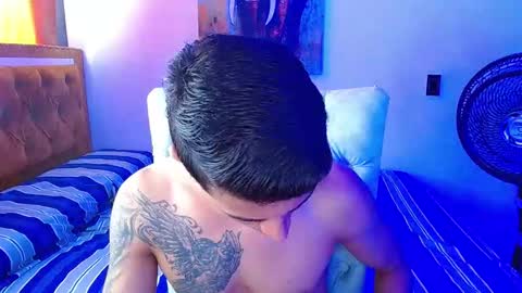 velk_hot1 online show from 03.04.26