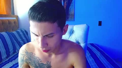 velk_hot1 online show from 03.12.26