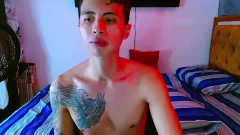 Snapshot of velk_hot1 chatting on 05.26.26 velk_hot1 online show from 05.26.26