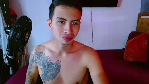 Snapshot of velk_hot1 chatting on 06.17.26 velk_hot1 online show from 06.17.26
