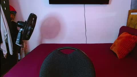 velk_hot1 online show from 06.24.26