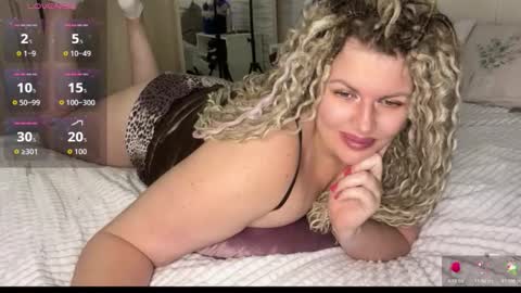 Snapshot of vellinka chatting on 09.26.25 vellinka online show from 09.26.25