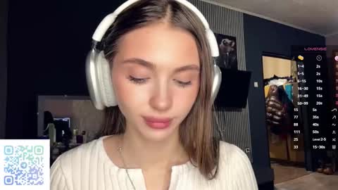 Nia online show from 03.22.26