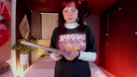 Isabella  online show from 02.19.26