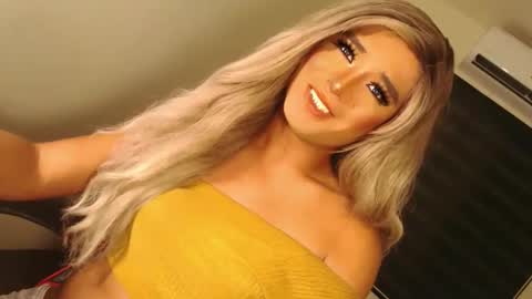 Richy will make you fall in love online show from 10.25.25