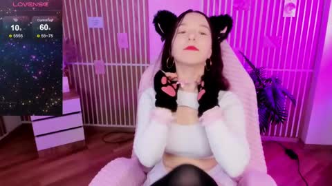 VelvetAnderson online show from 02.16.25