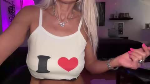 VelvetBarbie online show from 01.11.26