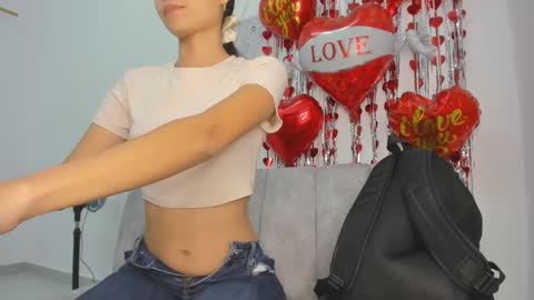 Velvetluna online show from 02.20.26