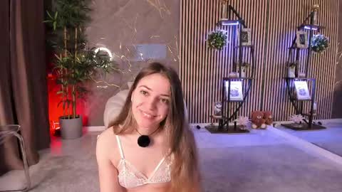 Snapshot of velvetspell chatting on 04.22.26 Velvet online show from 04.22.26