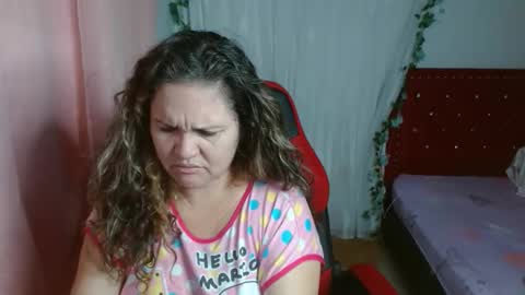 Snapshot of venecasexy44 chatting on 11.16.25 venecasexy44 online show from 11.16.25