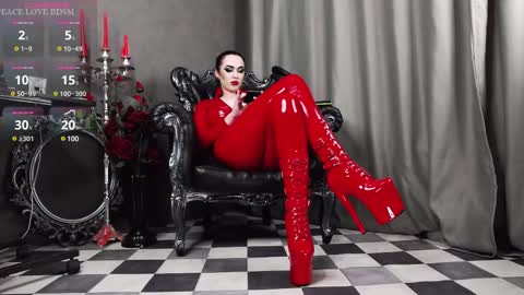 Snapshot of venenaschwarz chatting on 02.27.25 MISTRESS online show from 02.27.25