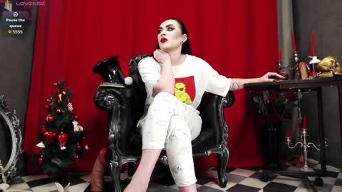 Snapshot of venenaschwarz chatting on 01.13.26 MISTRESS online show from 01.13.26