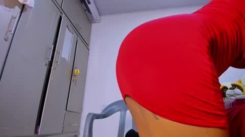 vennuss19 online show from 01.18.26