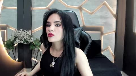 Snapshot of venomdoll_ chatting on 01.06.26 VALERIA online show from 01.06.26