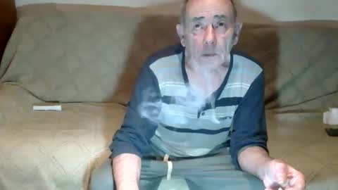 Snapshot of ventura50 chatting on 01.17.26 ventura50 online show from 01.17.26