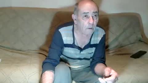 Snapshot of ventura50 chatting on 01.19.26 ventura50 online show from 01.19.26