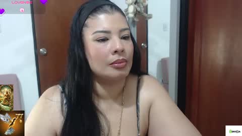 HI IM VENUS SMALL BOOBS  BIG HEART WARM PUSSY online show from 06.11.26