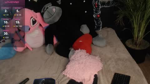 eva online show from 12.19.25