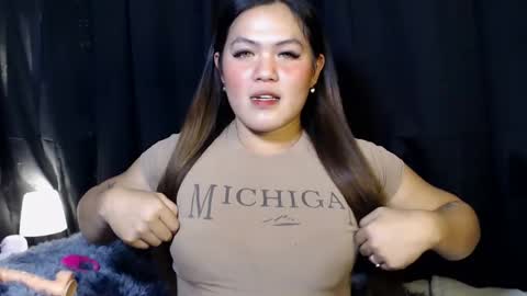 Snapshot of venus_colly chatting on 10.09.25 I am Colly Your mystery girl online show from 10.09.25